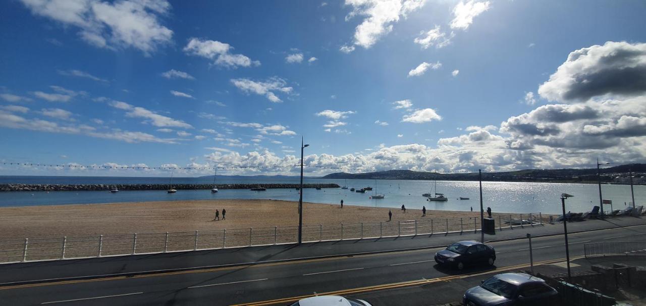 Harbour View Apartment Rhôs-on-Sea Exterior foto