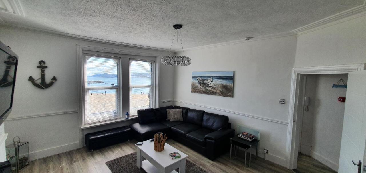 Harbour View Apartment Rhôs-on-Sea Exterior foto